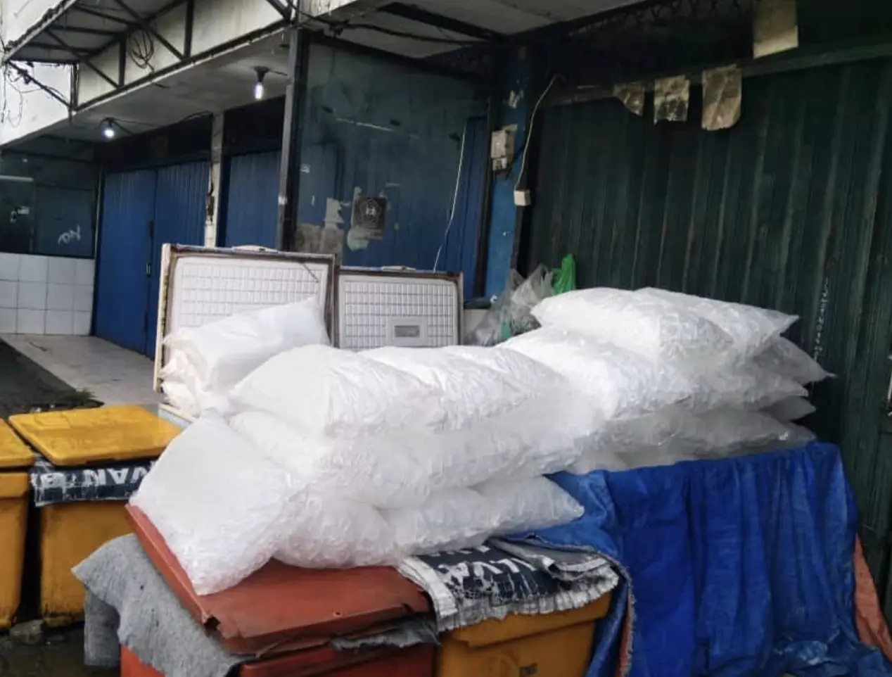 Es Kristal siap digunakan